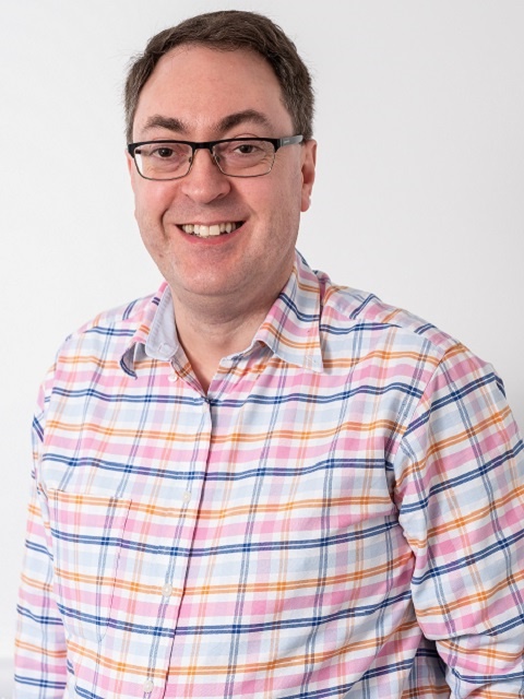 Headshot of Dr Colin Foster